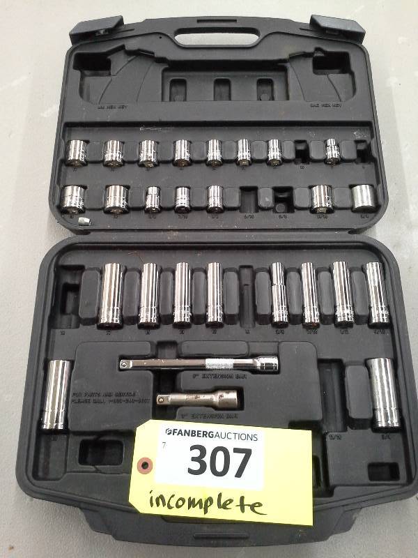 lot 307 image: Pro-Grade 38 Socket Set