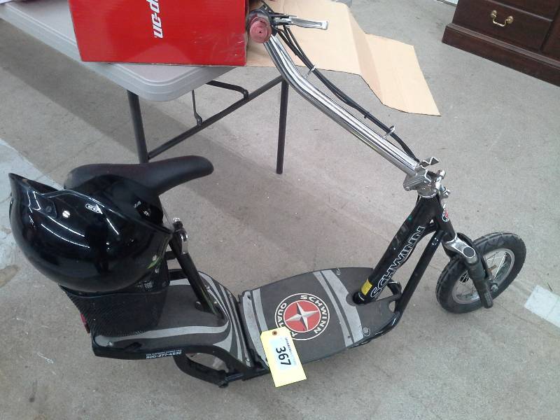 lot 367 image: Schwinn Electric Scooter