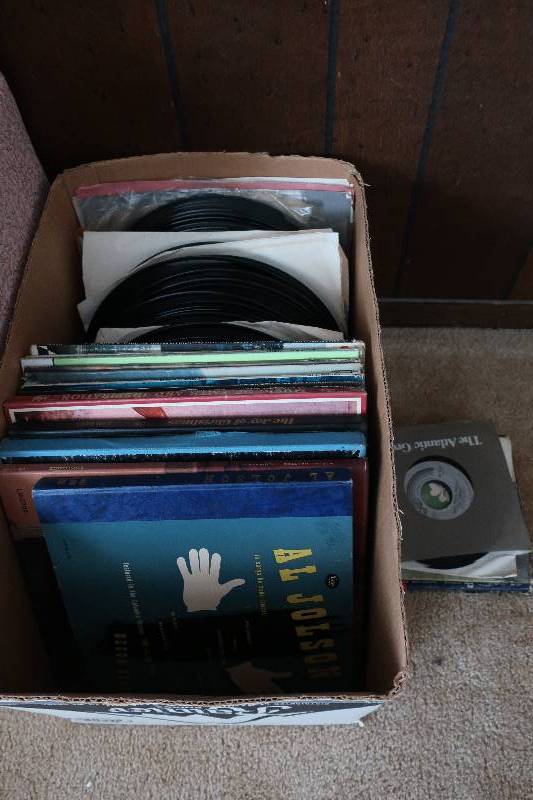 lot 50 image: BOX OF RECORDS