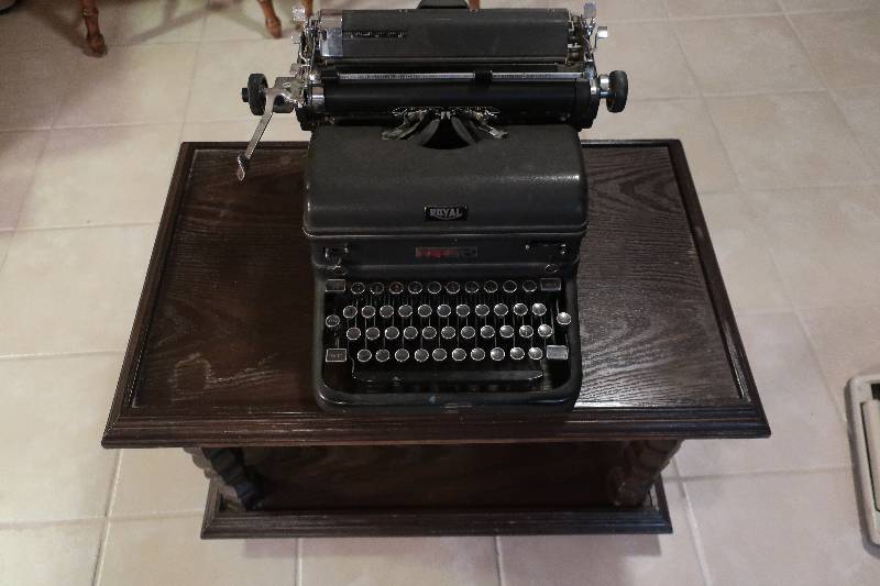 lot 66 image: ANTIQUE TYPEWRITER AND TABLE
