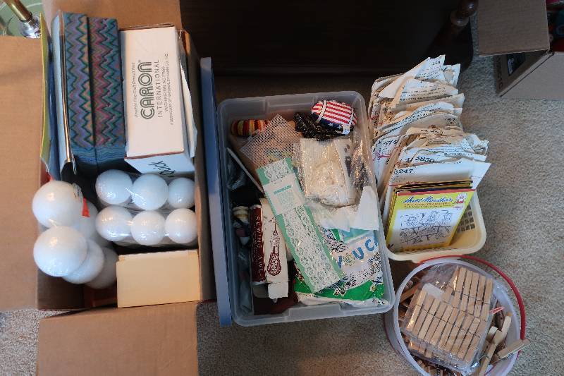 lot 83 image: CRAFTING SUPPLIES