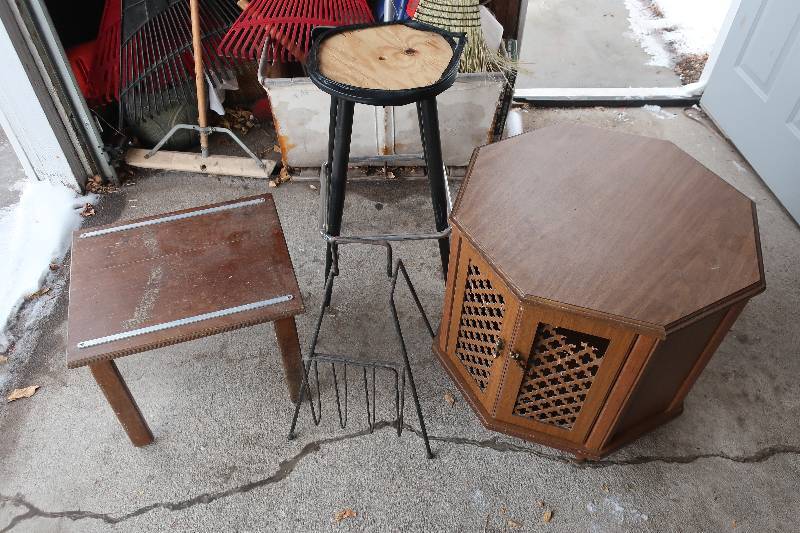 lot 114 image: PROJECT PIECES
