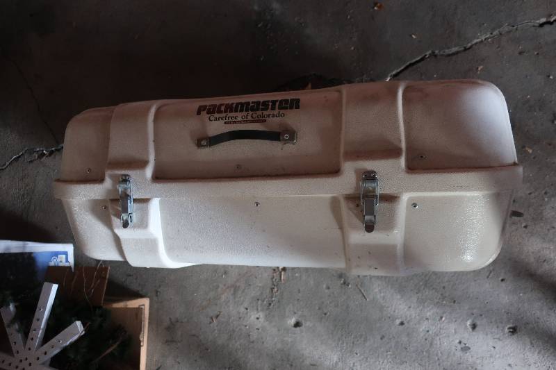 lot 153 image: PACKMASTER CAMPING CASE FOR ON TOP OF VEHICLES