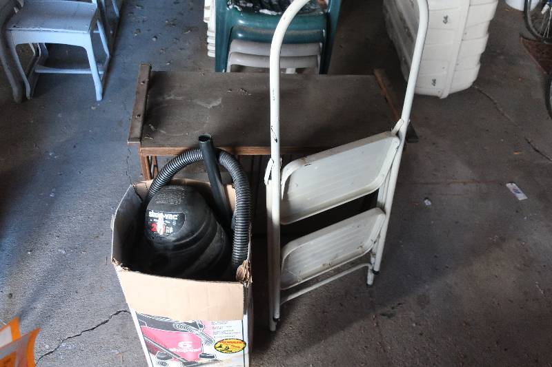lot 157 image: SHOP VAC, STEP LADDER AND OLD TABLE