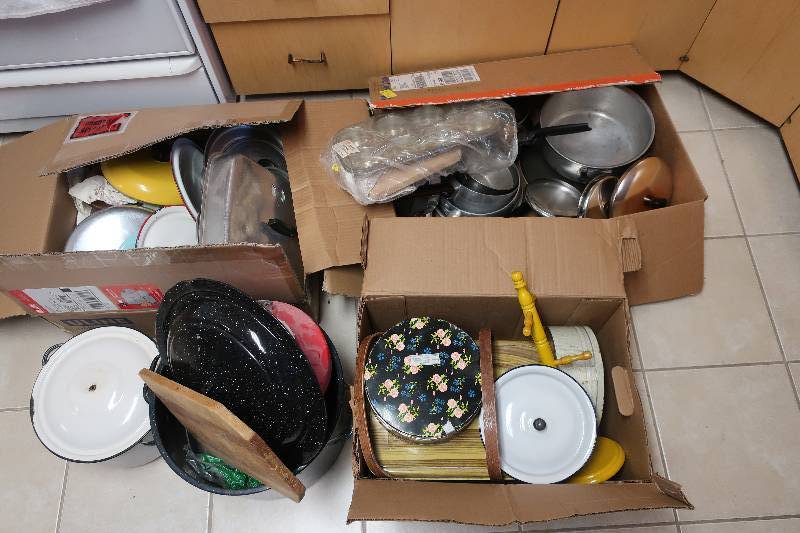 lot 171 image: THREE BOXES OF EXTRA POTS, PANS, MUFFIN TINS, CANNING POTS AND ENAMEL WARE