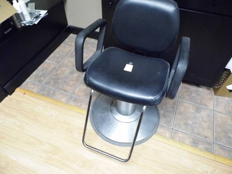 Stylist Chair