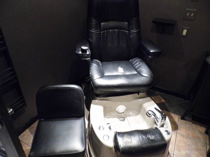 Pedicure Station