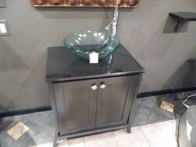Sink w Vanity