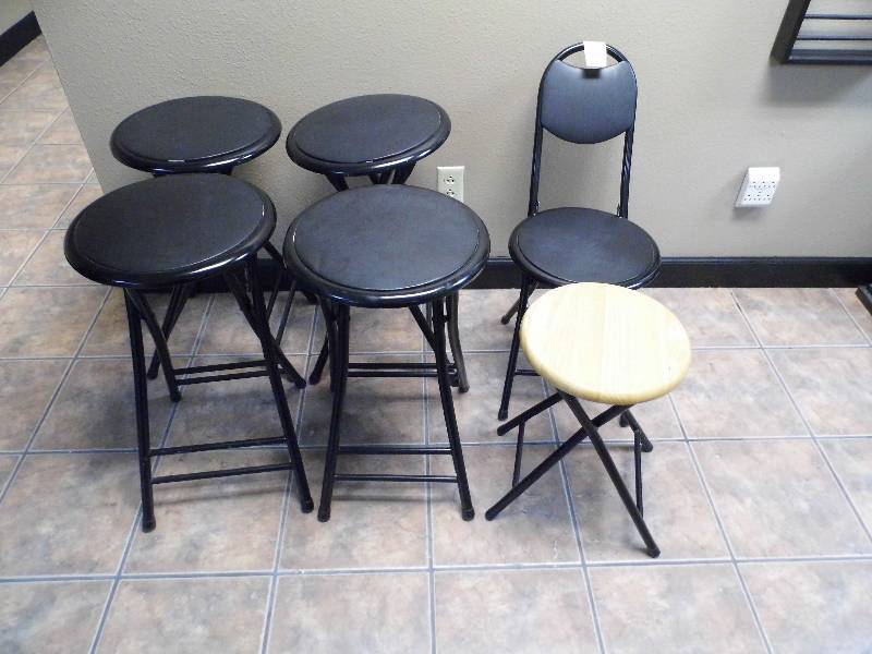 Lot of 6 Folding Stools