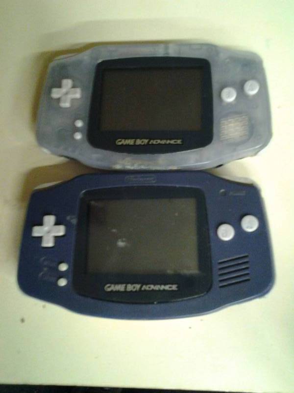 lot 5 image: 2-Game Boy Advanced