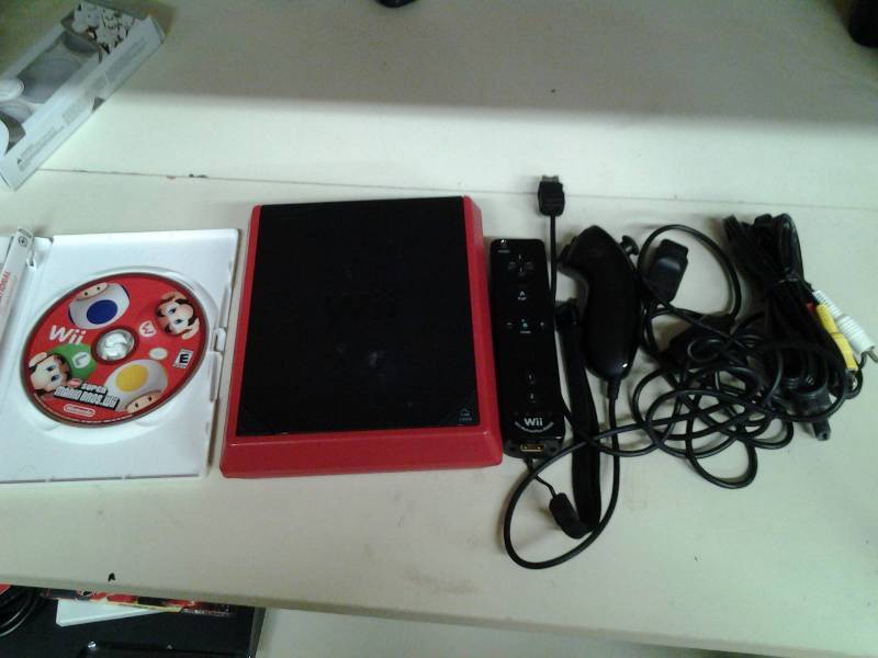 lot 6 image: Nintendo Wii With Controllers (No Power Cord)