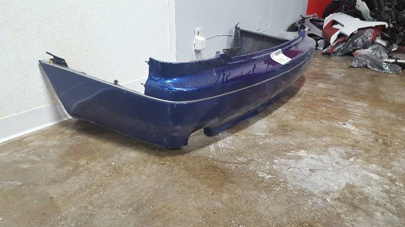 lot 131 image: Toyota Front Bumper Cover