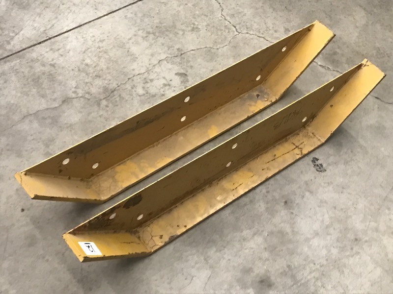 lot 12 image: Set Of Unused Snow Pusher Steel Run...