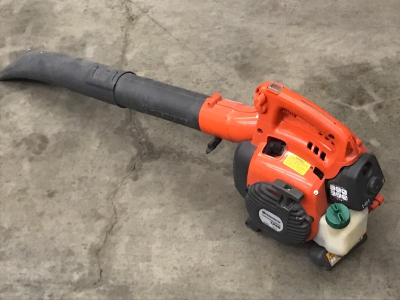 lot 35 image: Husqvarna 1258 Handheld Blower, In ...