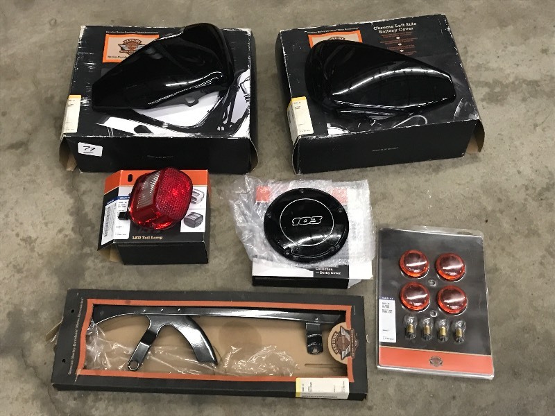 lot 77 image: Lot Of Assorted Harley Davidson Mot...