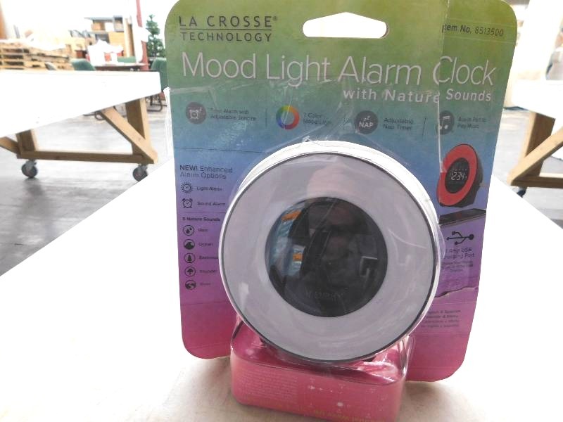 lot 434 image: MOOD LIGHT ALARM CLOCK