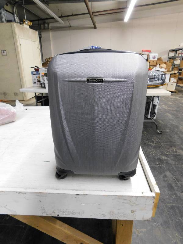 lot 474 image: SAMSONITE HARD SIDE LUGGAGE