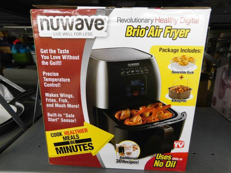 lot 478 image: BRIO 3QT DIGITAL AIRFRYER