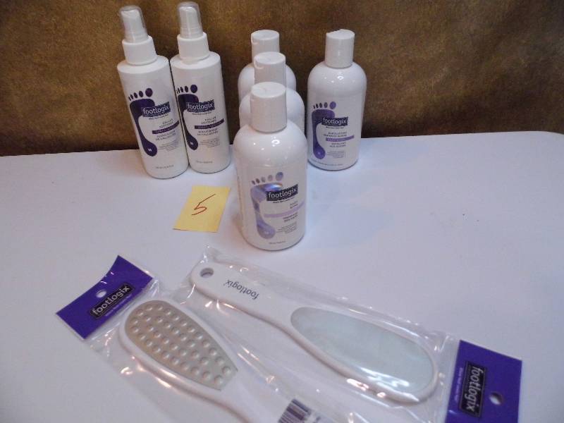 lot 5 image: FootLogix Assorted Product
