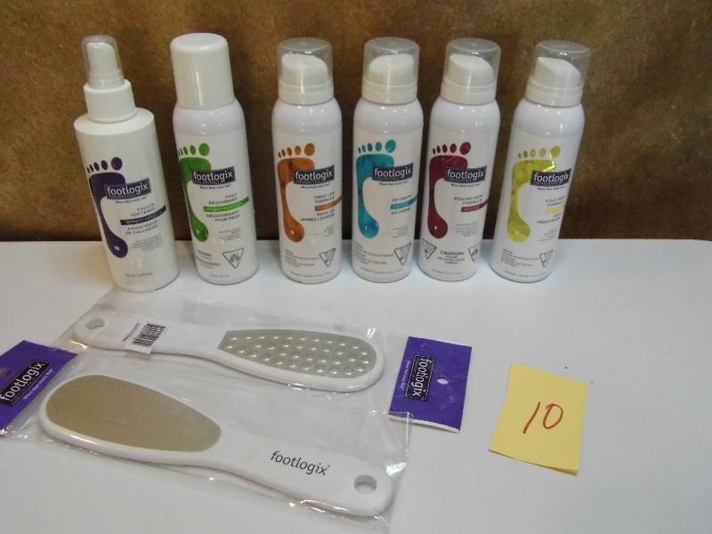 lot 10 image: FootLogix Assorted Product