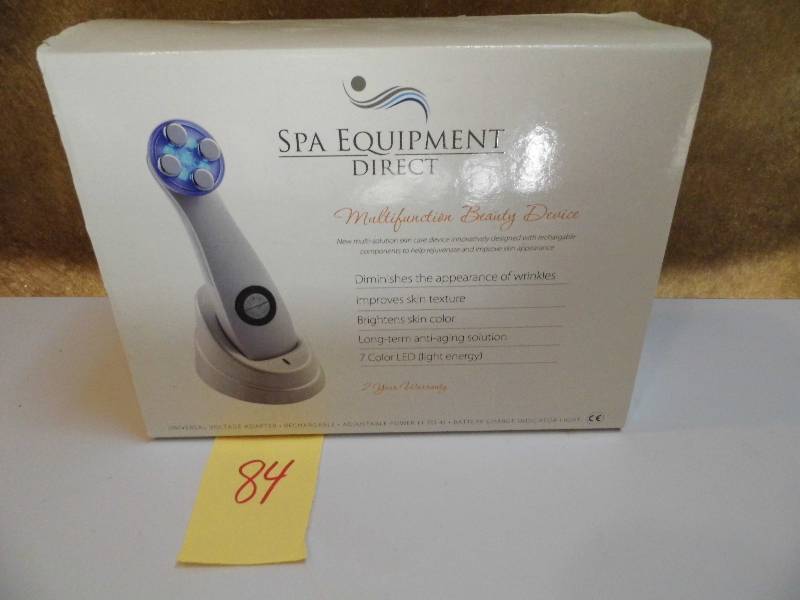 lot 84 image: Multifunction Beauty Device