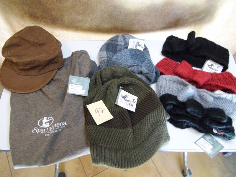 lot 92 image: Hats - Headbands - TShirt