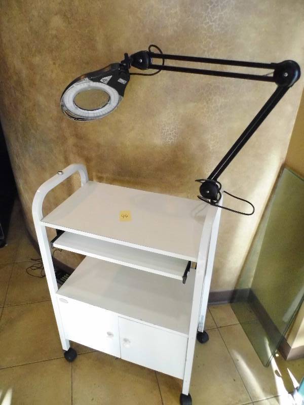 lot 96 image: Rolling Cart wLight