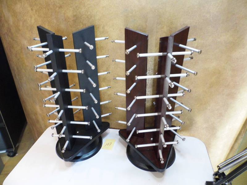 lot 107 image: Spinner Display Racks
