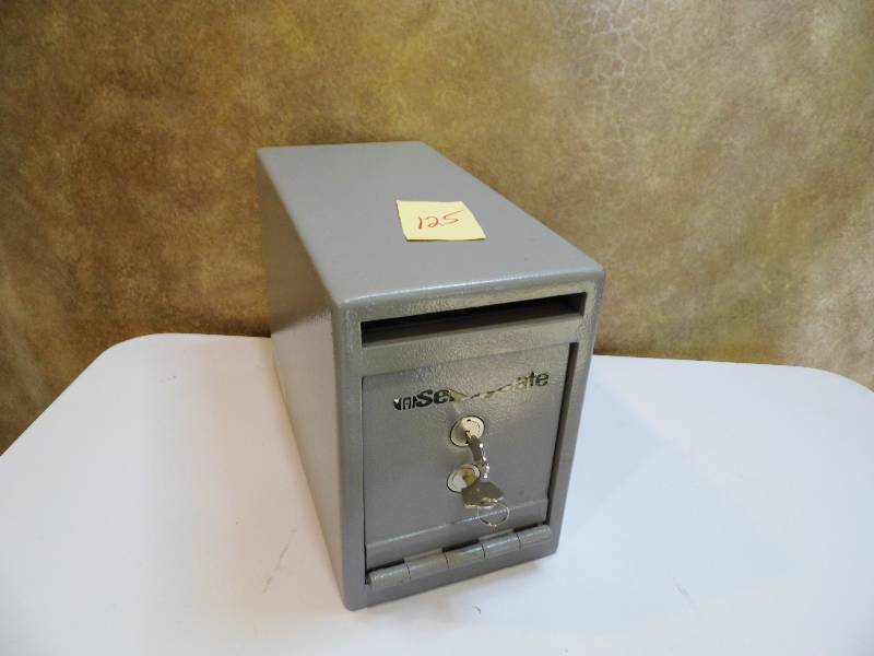 lot 125 image: Secure Safe