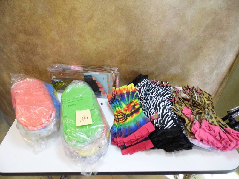 lot 126 image: Spa Slippers - Pedi Saver Socks