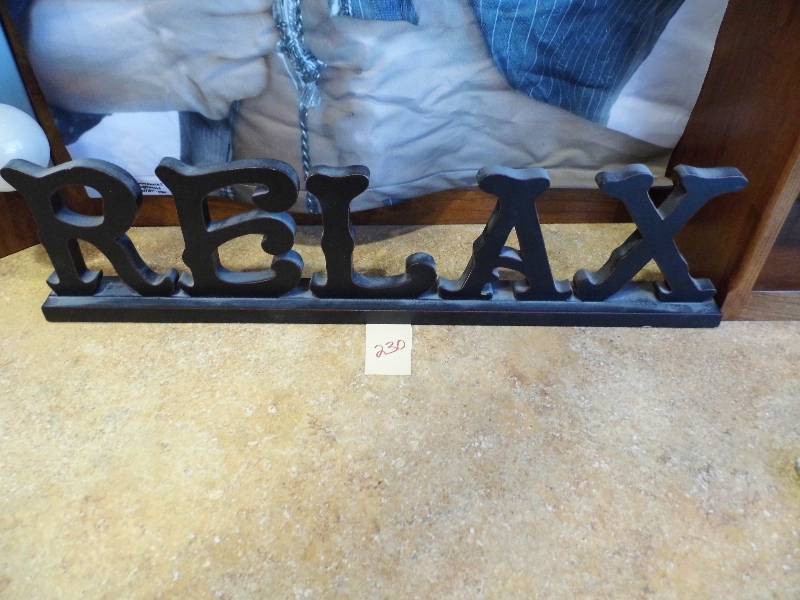 lot 230 image: Relax