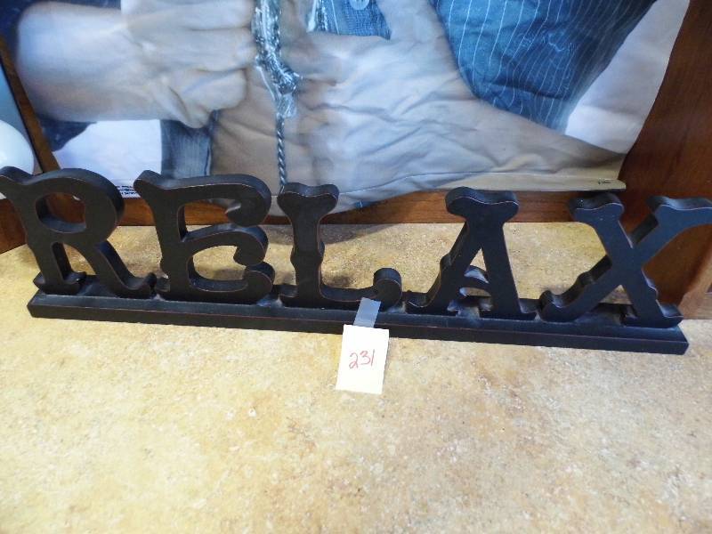 lot 231 image: Relax