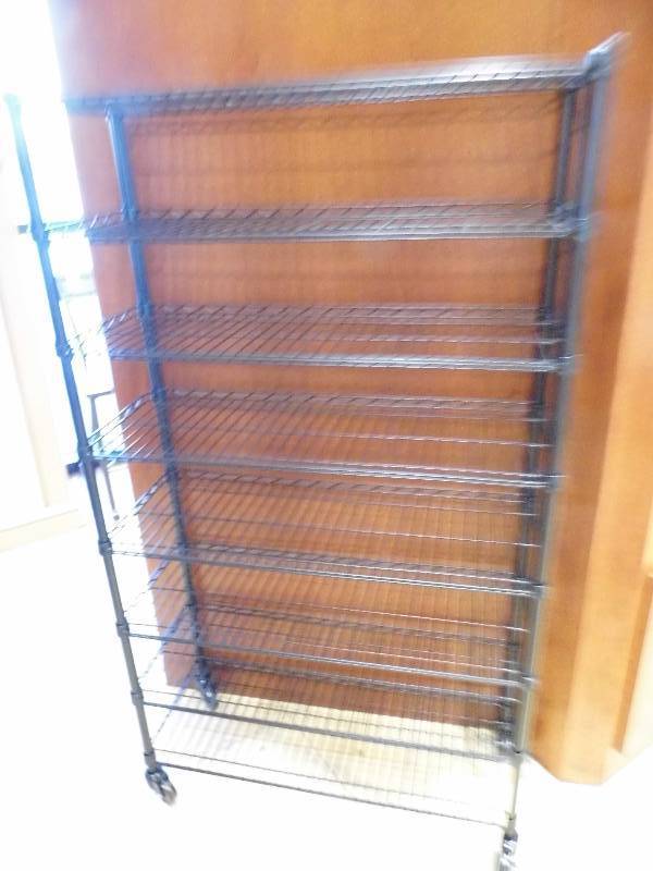 lot 236 image: Black Rolling Rack