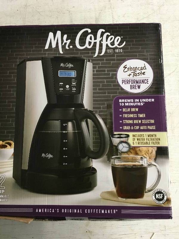 MR. COFFEE 12-CUP BREWER