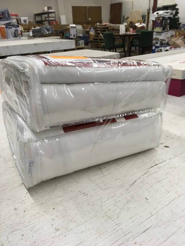 TWO BED PROTECTORS