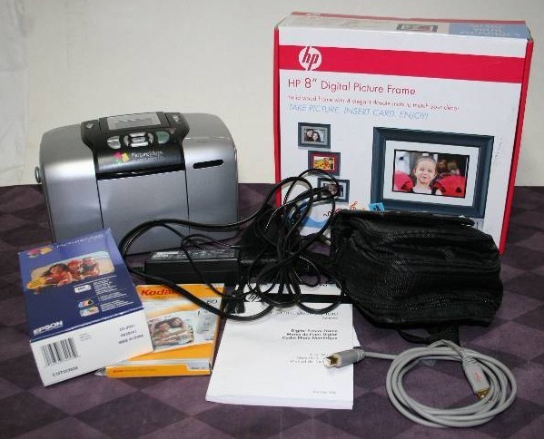Digital Picture Frame and Photo Printer