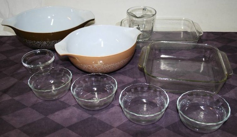 Pyrex Lot