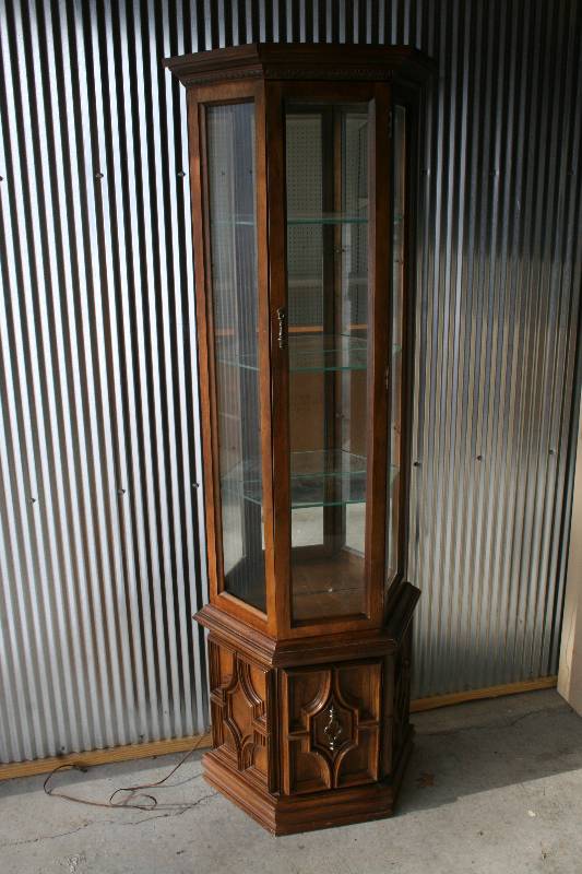 Display Cabinet