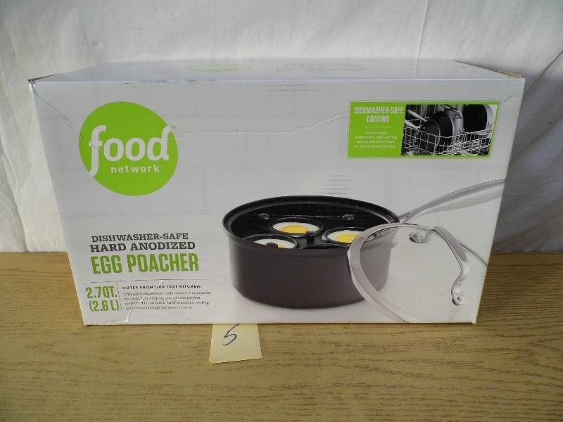 lot 5 image: Food Network Kettle w Egg Poacher