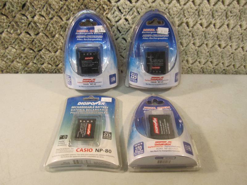 lot 2 image: Mix Lot of 4 Casio and Sony Digital...