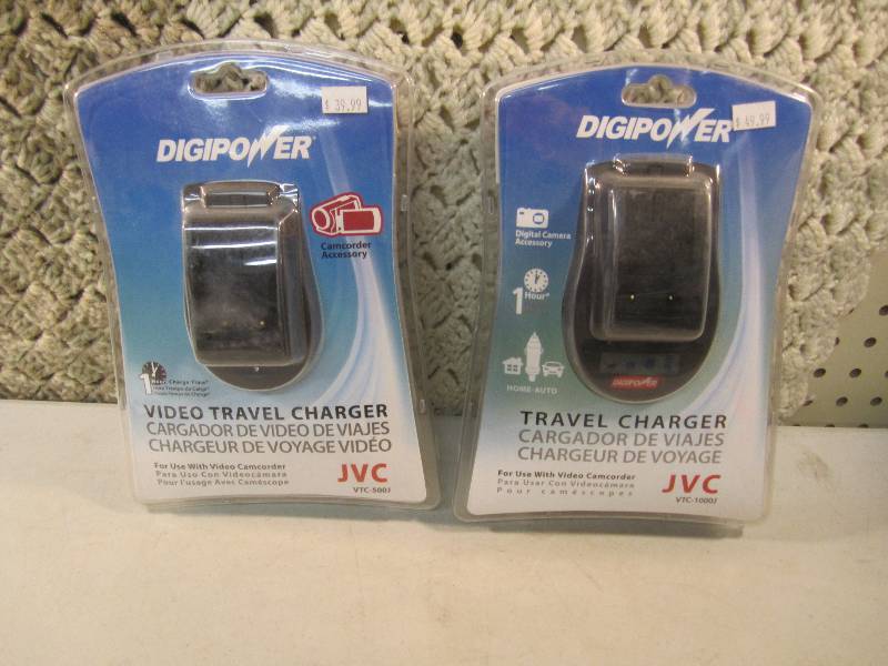 lot 5 image: Mix Lot of 2 Travel Camcorder Charg...