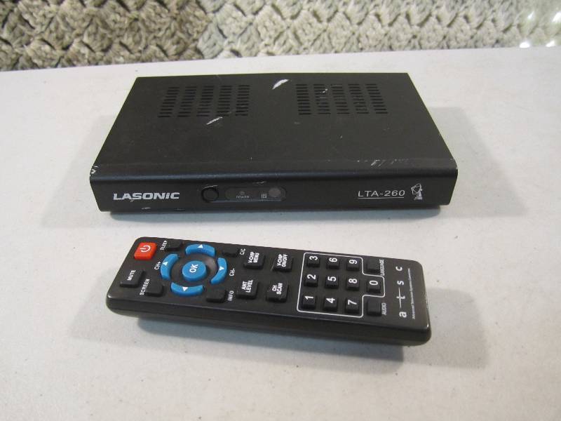 lot 29 image: Lasonic LTA-260 Digital TV Converte...