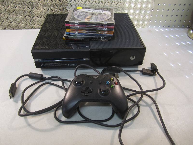 lot 63 image: X Box Game Console Controller Cords...