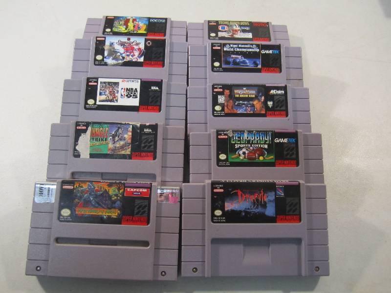 lot 75 image: Lot of 10 Super Nintendo Video Game...
