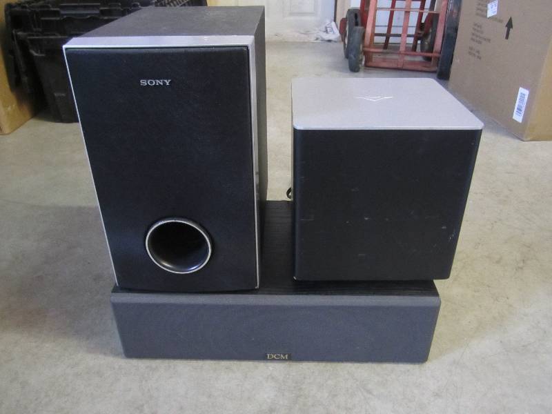 lot 110 image: Lot of 3 MisMatch Speakers...