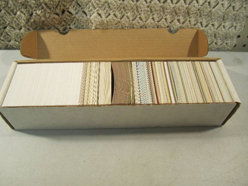 lot 119 image: Box of 1990 Topps Fleer and Score B...