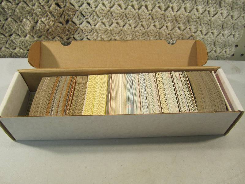 lot 129 image: Box of Mixed Baseball Cards...