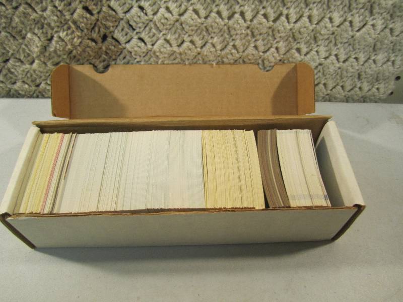 lot 136 image: Box of Mixed Baseball Cards...