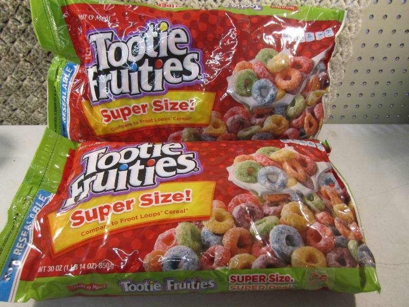 lot 204 image: Lot of 2 Super Size Bags Tootie Fru...