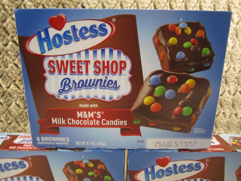 lot 236 image: Lot of 3 Boxes Hostess Sweet Shop B...